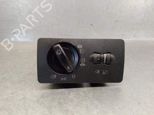 Interruttore luci SKODA FABIA I (6Y2) 1.4 16V (75 hp) 31952749