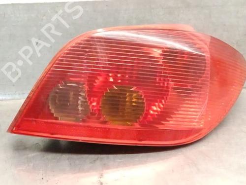 Used Right taillight PEUGEOT 307 (3A/C) 1.4 HDi (68 hp) 27311611