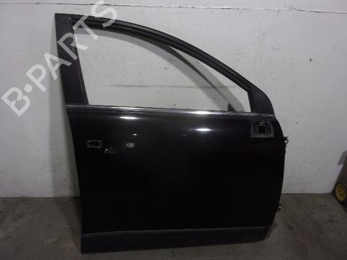 Used Right front door CHEVROLET CAPTIVA (C100, C140) 2.0 D 4WD (150 hp) 18055720