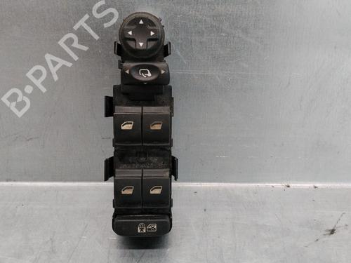 Used Left front window switch Left front window switch PEUGEOT 3008 I MPV (0U_) 2.0 HDi (163 hp) 27392021 27392021