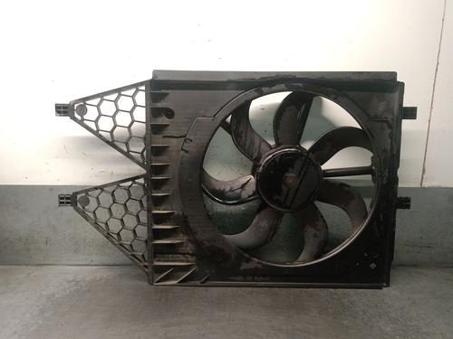 Used Radiator fan Radiator fan SKODA RAPID (NH3, NK3, NK6) 1.2 TSI (105 hp) 32656085 32656085