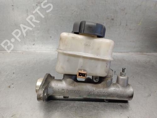 Used Brake master cylinder Brake master cylinder HYUNDAI SONATA IV (EF) 2.0 16V (131 hp) 33324590 33324590