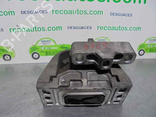 Used Engine mount SKODA OCTAVIA I (1U2) 1.9 TDI (100 hp) 8761978