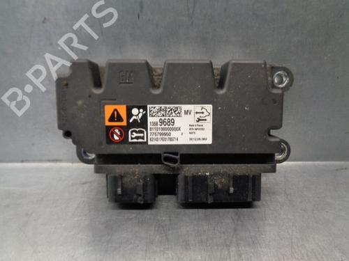 Airbag styreenhed OPEL ZAFIRA TOURER C (P12) 2.0 CDTi (75) (130 hp) 11290431