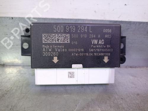 Used Electronic module VW TOURAN (5T1) 2.0 TDI (150 hp) 23081236