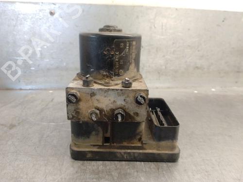 Used ABS pump VW BORA Variant (1J6) 1.9 TDI (110 hp) 32388673