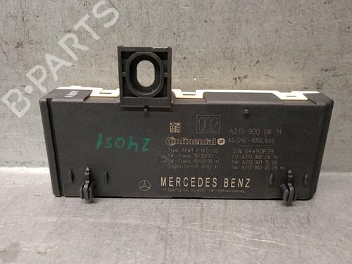 Used Comfort control module MERCEDES-BENZ S-CLASS (W222, V222, X222) S 560 e (222.173) (367 hp) 31048507
