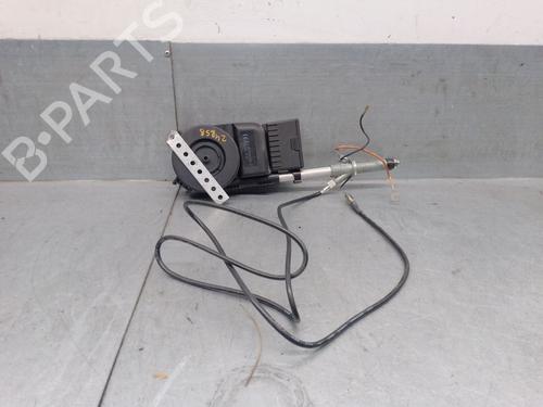 Antenne/Base MERCEDES-BENZ C-CLASS (W202) C 180 (202.018) (122 hp) 31611747