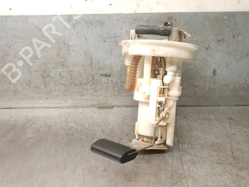 Used Fuel pump KIA CERATO I Saloon (LD) 2.0 CRDi (112 hp) 29764025