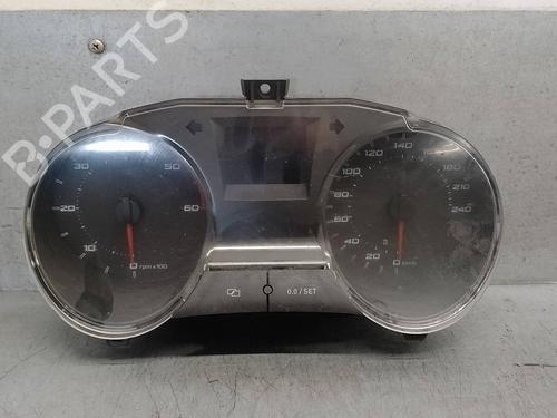 Used Instrument cluster SEAT IBIZA IV (6J5, 6P1) 1.2 (70 hp) 17391803