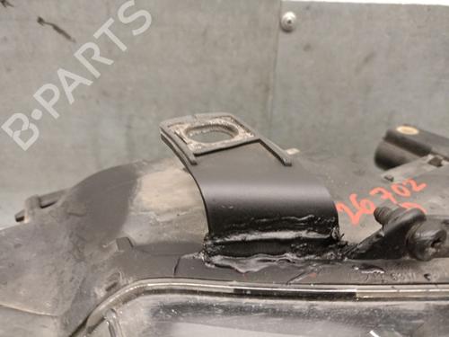 Right headlight AUDI A4 B6 Avant (8E5) 2.5 TDI quattro | BP39538231C29 - Image 2