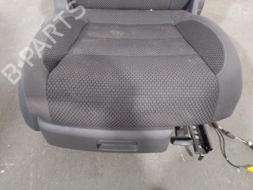 Right front seat VW TOURAN (1T3) 1.6 TDI | BP31882740C16 - Image 6