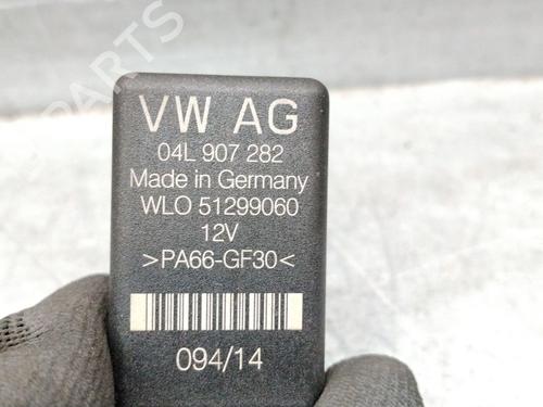 Electronic module SKODA OCTAVIA III Combi (5E5, 5E6) 2.0 TDI | BP37405651M83 - Image 3