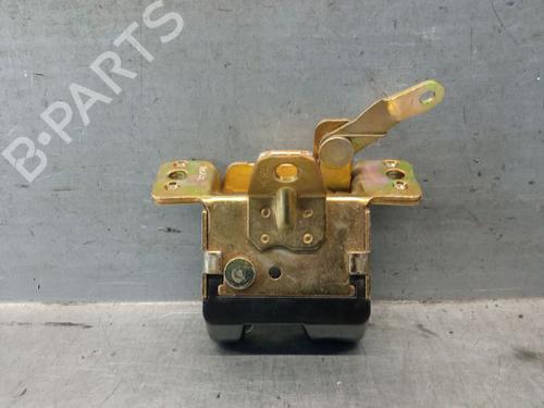 Used Tailgate lock OPEL CORSA B (S93) 1.2 i (F08, F68, M68) (45 hp) 27610728