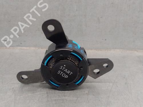 Commutateur NISSAN JUKE (F16_) 1.6 Hybrid (143 hp) 26673420