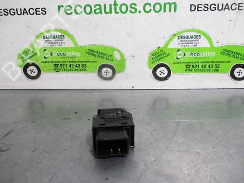 Left rear window switch HYUNDAI SANTA FÉ II (CM) 2.2 CRDi 4x4 | BP2713798I29 