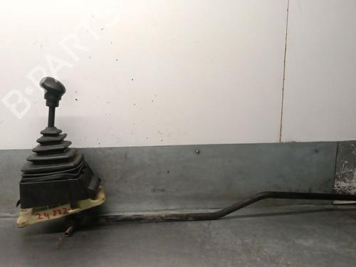 Used Gear lever RENAULT SUPER 5 (B/C40_) [1984-1996]  30940430