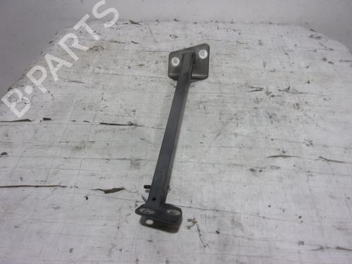 Querlenker links vorne für AUDI A8 D3 (4E2, 4E8) 4.0 TDI quattro (275 hp) 17131160
