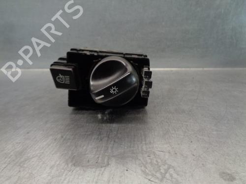 Used Headlight switch MERCEDES-BENZ S-CLASS (W220) S 320 CDI (220.026, 220.126) (197 hp) 20262687