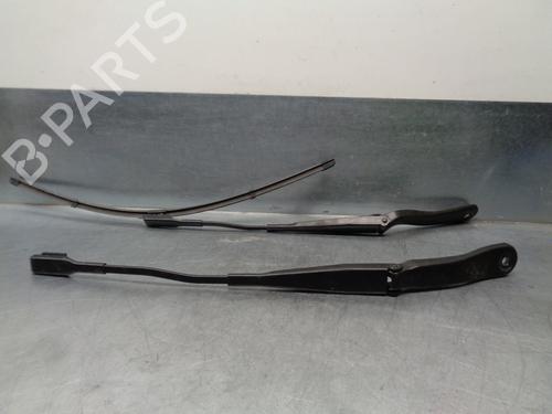 Used Front windshield wiper arm MINI MINI COUNTRYMAN (F60) Cooper S (192 hp) 9274254