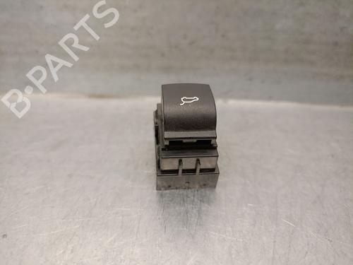 Switch BMW 2 Active Tourer (F45) 218 d | BP25240488I30 