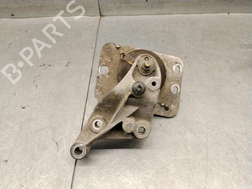 Used Engine mount Engine mount 39564852 39564852
