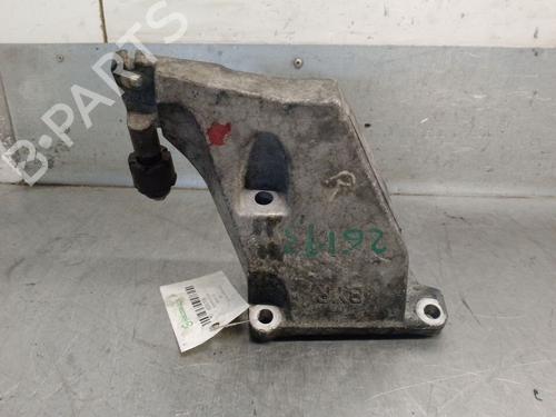 Used Engine mount Engine mount 39176015 39176015