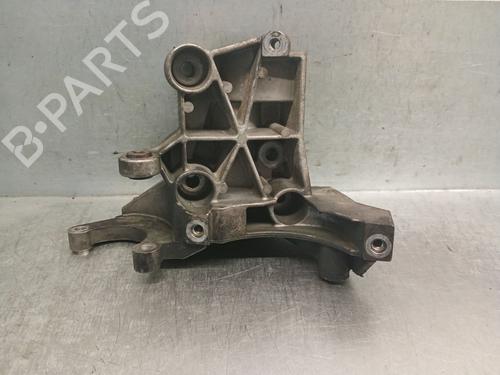 Support de moteur AUDI Q7 (4LB) 3.0 TDI quattro (240 hp) 30881590