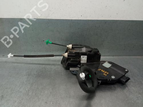 Front left lock JAGUAR F-PACE (X761) 2.0 TD4 | BP30148167C98