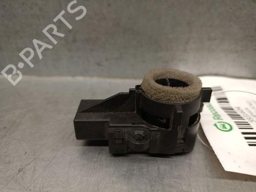 elektronisk-sensor-jaguar-xe-x760-2015-33936991 main image