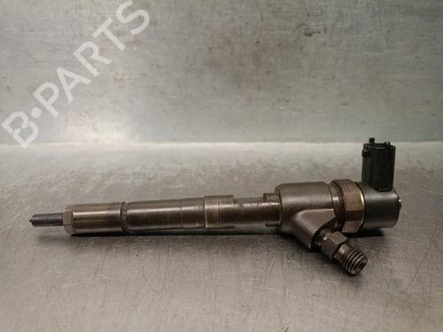 Used Injector OPEL CORSA D (S07) 1.3 CDTI (L08, L68) (75 hp) 31161556