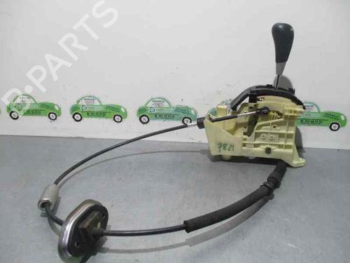 Used Gear lever HYUNDAI SANTA FÉ II (CM) [2005-2015]  7444867