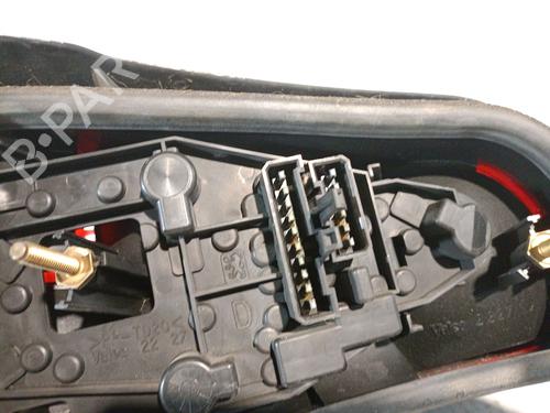 Right taillight PEUGEOT 306 Hatchback (7A, 7C, N3, N5) 1.9 D | BP22993223C35 