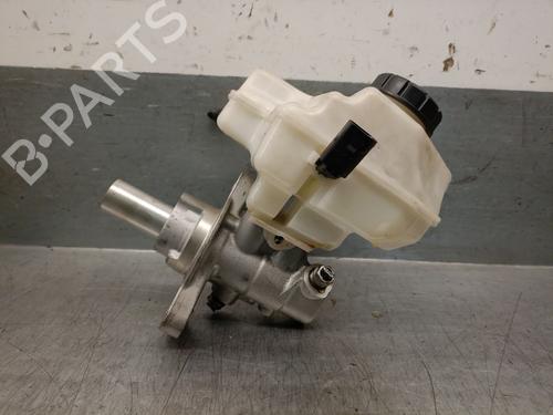 Used Brake master cylinder SEAT LEON (KL1, KLG) 1.0 TSI (110 hp) 31587465