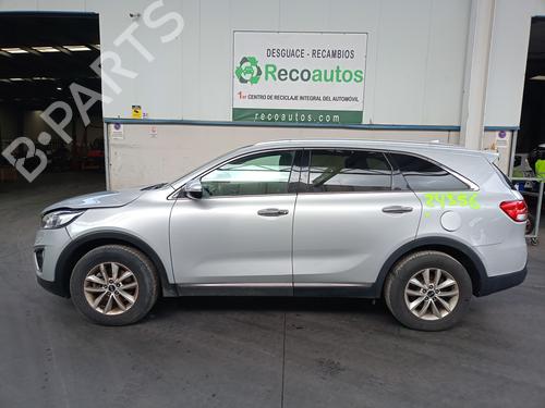 Used Parts KIA SORENTO III (UM) 2.2 CRDi 4WD 4405757