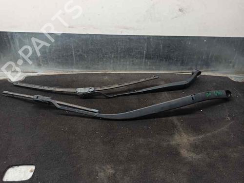 Used Front windshield wiper arm KIA RIO III (UB) [2011-2017]  6581663