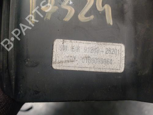 Fuse box HYUNDAI SANTA FÉ I (SM) 2.0 CRDi 4x4 | BP13613020E1 