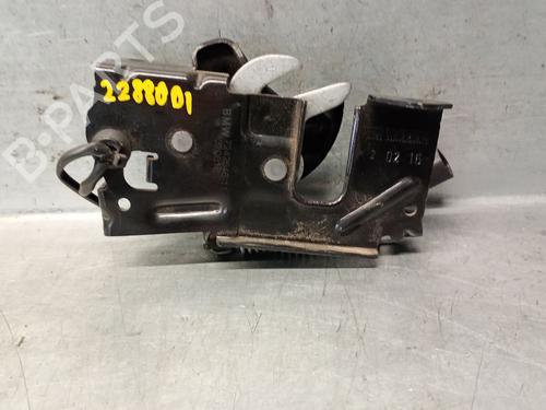 Used Hood lock BMW 3 (F30, F80) 330 e (252 hp) 28172599