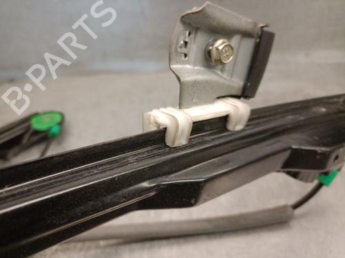 Rudehejsemekanisme ventre foran FORD FOCUS I (DAW, DBW) 1.6 16V | BP23530102C22 