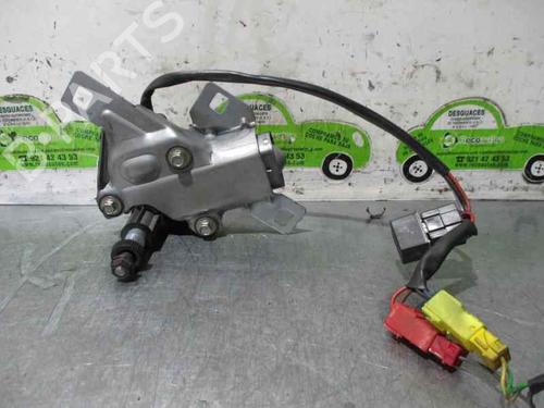 Used Rear wiper motor PEUGEOT 106 I (1A, 1C) 1.4 D (50 hp) 2060048