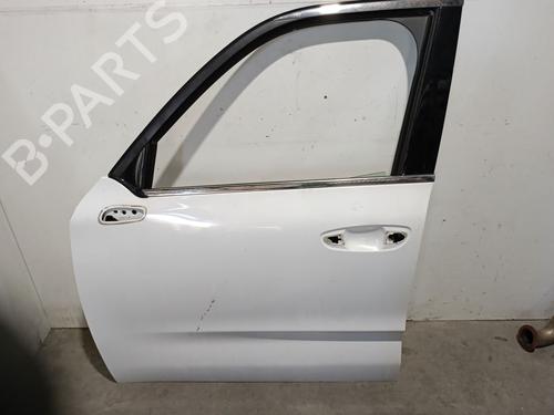 Used Left front door CITROËN C4 Picasso II 1.2 THP 130 (130 hp) 27662867