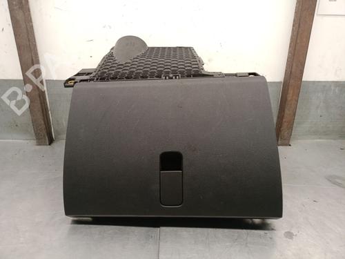 Used Glove box Glove box 39144291 39144291