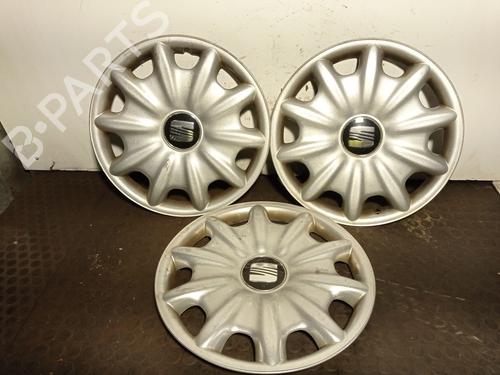 Used Hub cap Hub cap SEAT LEON (1M1) 1.6 16 V (105 hp) 40184460 40184460
