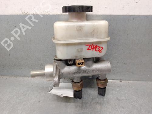 Used Brake master cylinder Brake master cylinder SSANGYONG REXTON / REXTON II (GAB_) 2.7 Xdi 4x4 (165 hp) 33288207 33288207