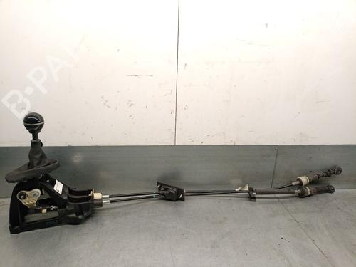 Gear lever FIAT 500L (351_, 352_) 1.3 D Multijet (199.LYM11, 199.LYM1A) | BP29335952M90 