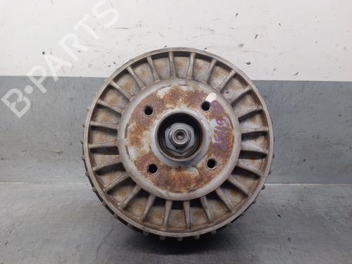 right-rear-steering-knuckle-renault-captur-i-j5_-h5_-2013-33799753 main image