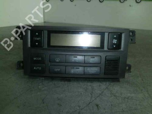 Used Climate control HYUNDAI ELANTRA III (XD) 1.6 (107 hp) 2085099