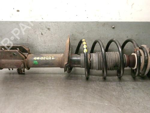 Used Right front shock absorber Right front shock absorber 30686589 30686589