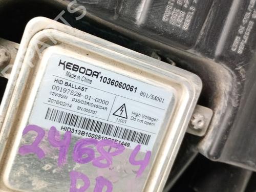 Right headlight JAGUAR F-PACE (X761) 2.0 TD4 | BP32319404C29