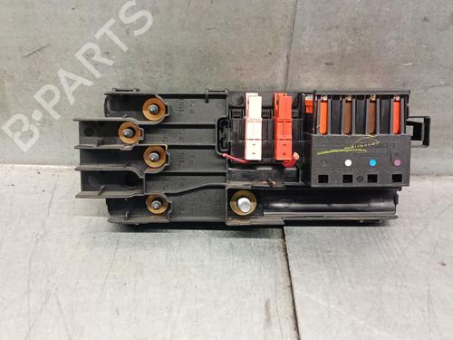 Sikringsdose MERCEDES-BENZ R-CLASS (W251, V251) R 350 4-matic (251.065, 251.165) (272 hp) 29555842